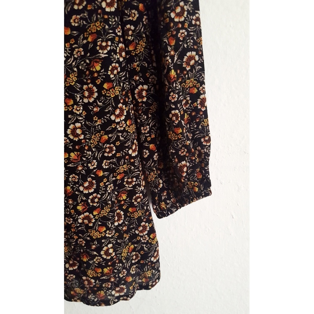 SOLD - Valfre Shilloh Floral Dress Size Medium - Picture 5 of 8